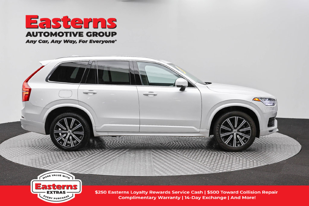Used 2023 Volvo XC90 B5 Core AWD/4WD image 5