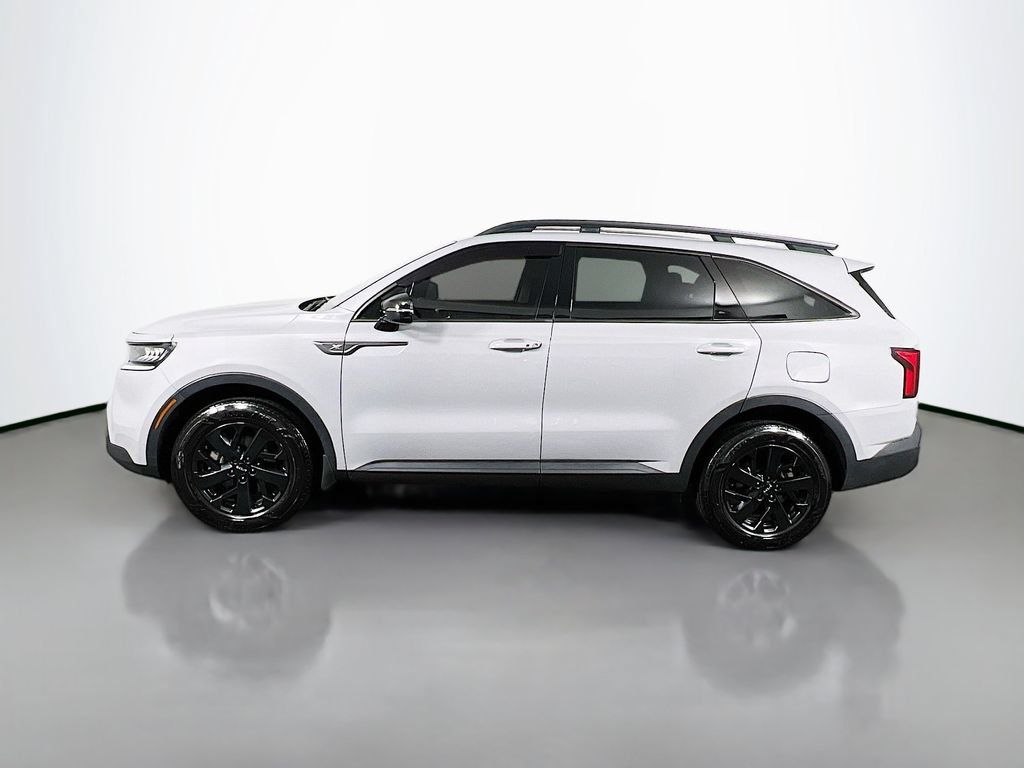 Used 2022 Kia Sorento S w/ Panoramic Sunroof Package AWD/4WD image 8