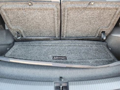 New 2024 Volkswagen Tiguan SE R-Line image 24