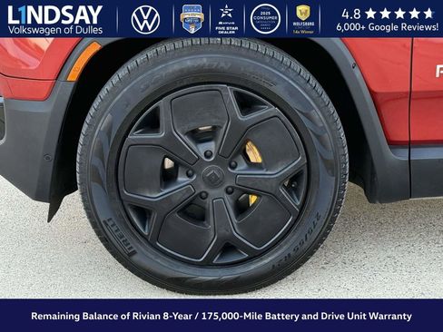 Used 2022 Rivian R1T Adventure image 8