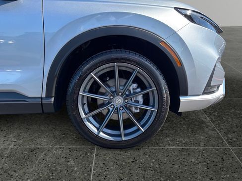 Used 2024 Honda CR-V Sport Touring image 9