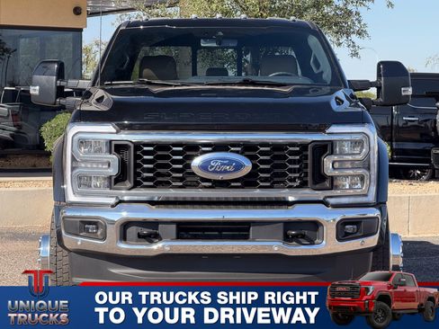 Used 2025 Ford F450 Lariat w/ Lariat Ultimate Package image 2
