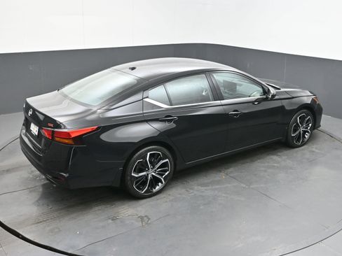 New 2026 Nissan Altima 2.5 SR FWD image 36