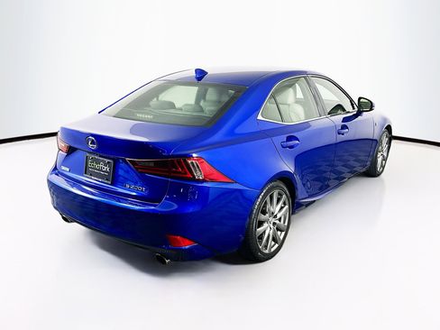Used 2016 Lexus IS 200t w/ F Sport Package RWD image 9