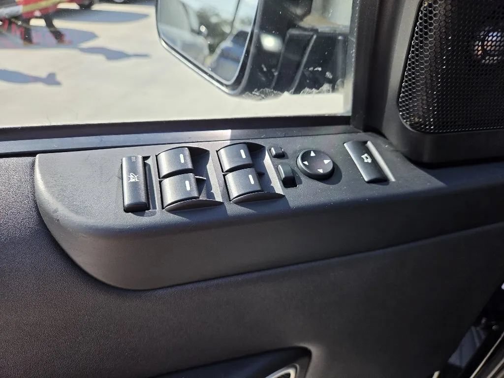 Used 2012 Land Rover Range Rover Supercharged AWD/4WD image 14