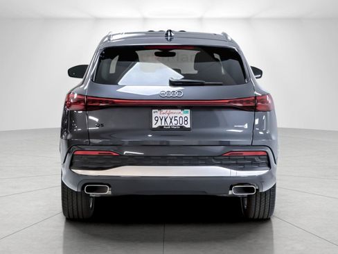 Used 2025 Audi Q5 Premium AWD/4WD image 4