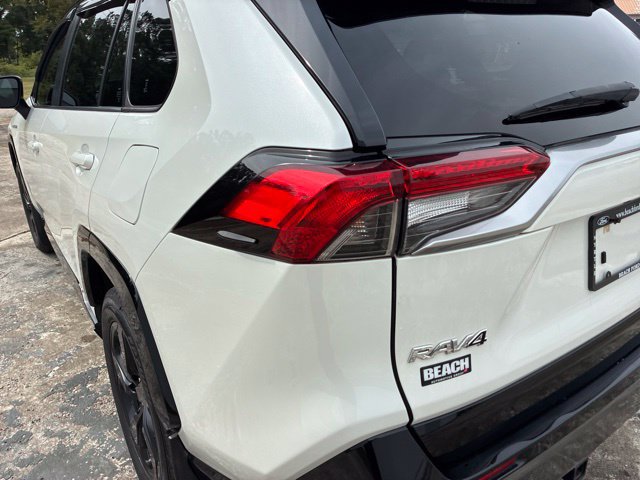 Used 2020 Toyota RAV4 XSE w/ XSE Grade Weather Package AWD/4WD image 13