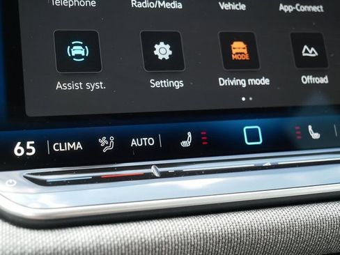 Certified 2026 Volkswagen Tiguan S AWD/4WD image 31