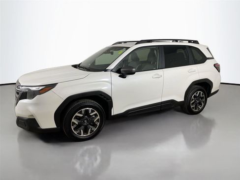 Used 2025 Subaru Forester Premium w/ Convenience Package #1 image 8