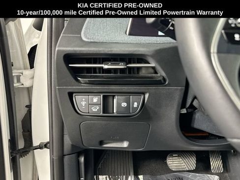 Used 2023 Kia EV6 Wind w/ Wind Technology Package AWD/4WD image 13