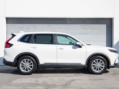 Used 2024 Honda CR-V EX-L image 4