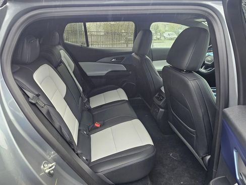 Used 2026 Chevrolet Equinox EV LT w/ Convenience Package II AWD/4WD image 12