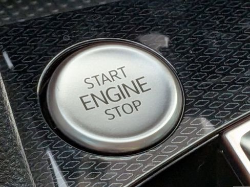 New 2026 Volkswagen Taos S image 34