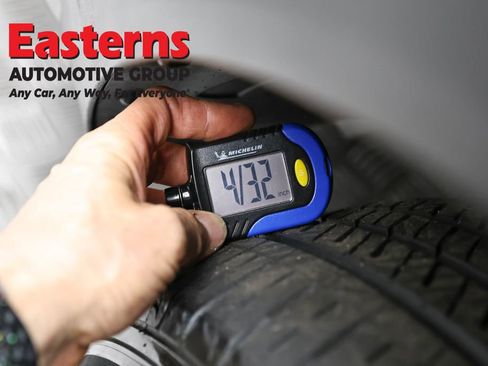 Used 2023 Hyundai Santa Fe SEL image 29