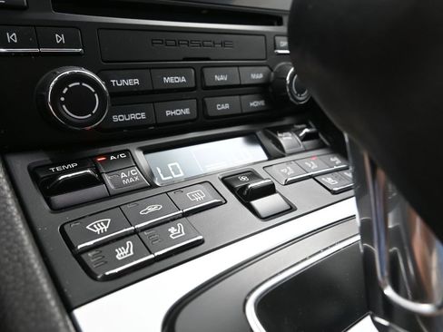 Certified 2024 Porsche 718 Cayman image 19