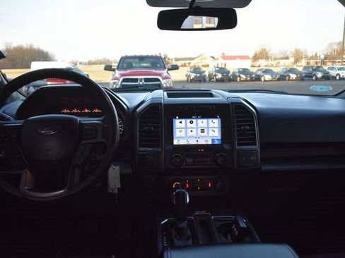 Used 2018 Ford F150 XLT w/ Equipment Group 302A Luxury image 40