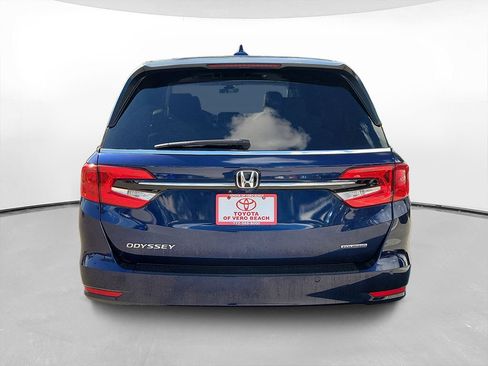 Used 2021 Honda Odyssey Touring image 5