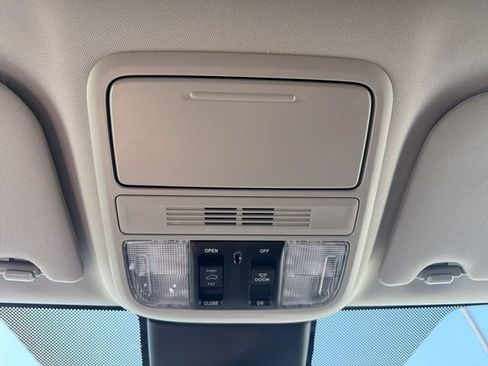 New 2026 Honda Odyssey EX-L image 38