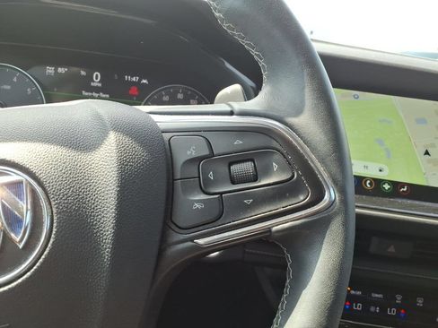 Used 2023 Buick Envision Essence AWD/4WD image 15