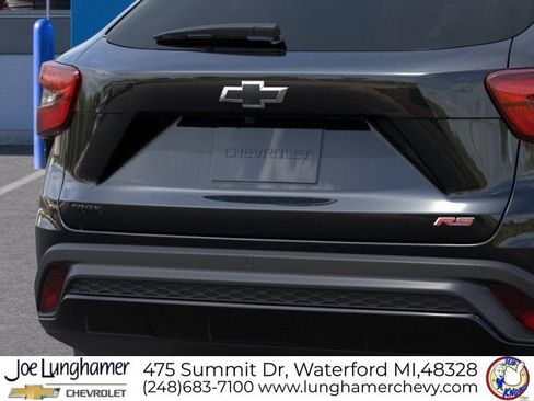 New 2026 Chevrolet Trax RS w/ Driver Confidence Package FWD image 14