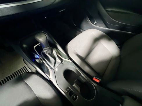 Used 2024 Toyota Corolla LE image 25