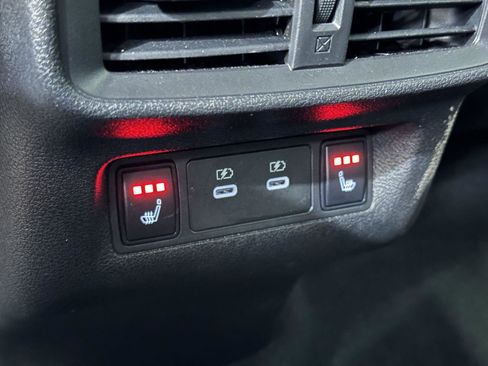 Used 2025 Nissan Murano Platinum w/ Cargo Package image 32