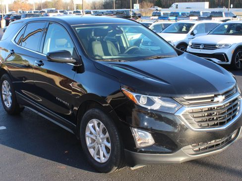 Used 2020 Chevrolet Equinox LT image 4