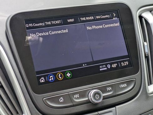 Used 2022 Chevrolet Malibu LS FWD image 25