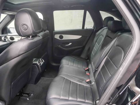 Used 2022 Mercedes-Benz GLC 300 image 23