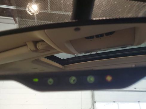 Used 2010 GMC Yukon XL Denali image 20