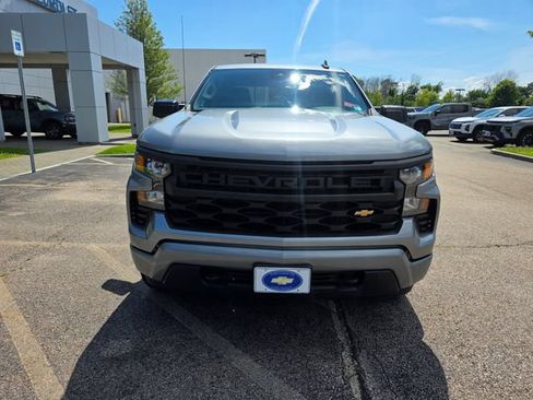 Used 2024 Chevrolet Silverado 1500 Custom AWD/4WD image 7
