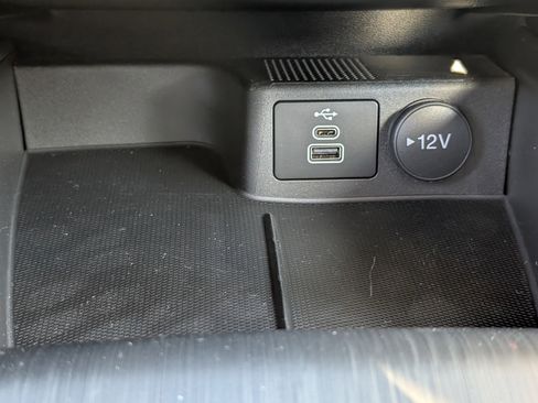 New 2026 Ford Escape PHEV image 17