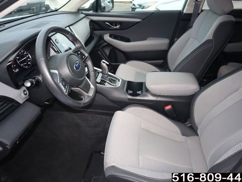 Used 2023 Subaru Outback Premium image 11