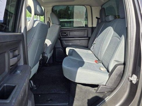 Used 2016 RAM 2500 Tradesman w/ Chrome Appearance Group image 13