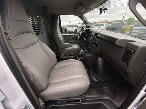 New 2025 Chevrolet Express 2500 w/ Driver Convenience Package RWD image 29