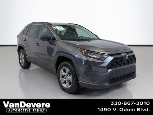 Used 2022 Toyota RAV4 LE AWD/4WD image 1