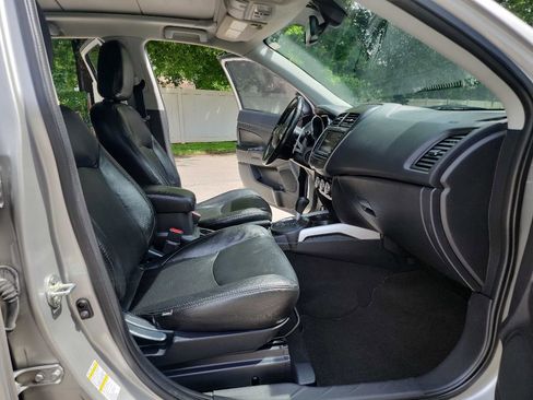 Used 2013 Mitsubishi Outlander Sport SE FWD image 29