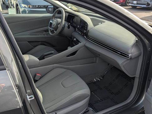 Certified 2026 Hyundai Elantra Sport FWD image 9
