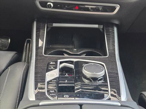 Used 2024 BMW X5 xDrive40i w/ M Sport Package AWD/4WD image 13