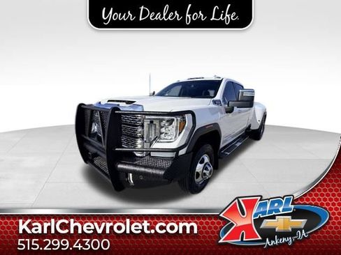 Used 2022 GMC Sierra 3500 Denali image 1