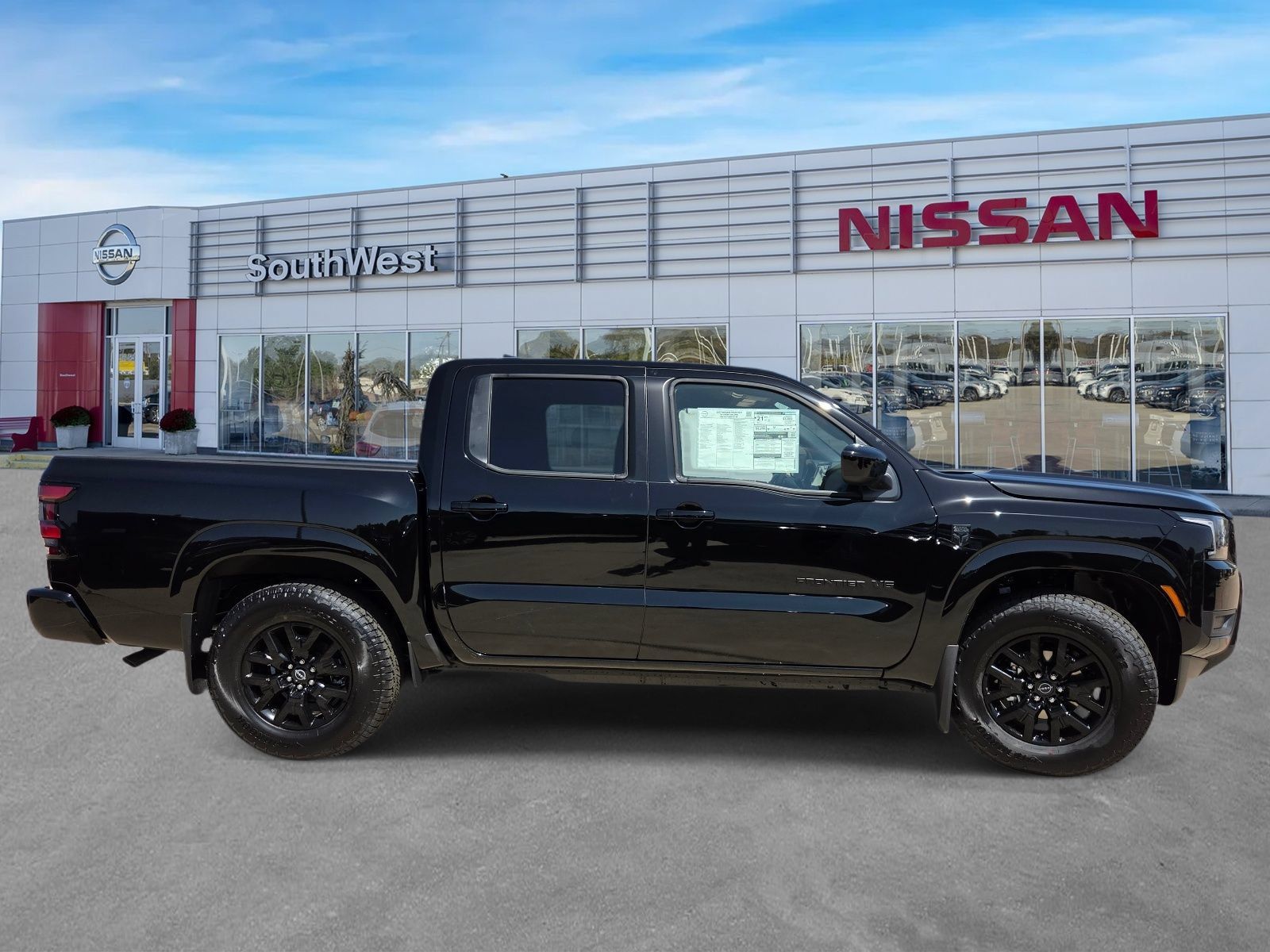 New 2027 Nissan Frontier SV w/ SV Convenience Package RWD image 4
