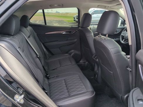 Used 2023 Buick Envision Avenir AWD/4WD image 28