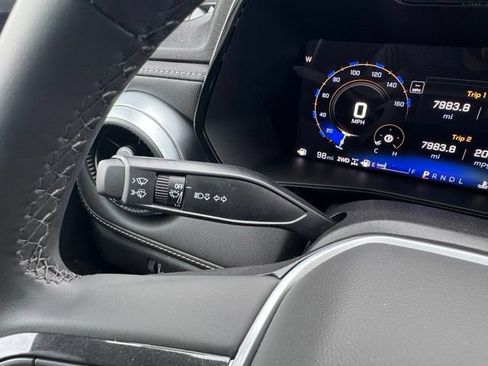 Used 2025 Chevrolet Colorado LT w/ Advanced Trailering Package AWD/4WD image 30