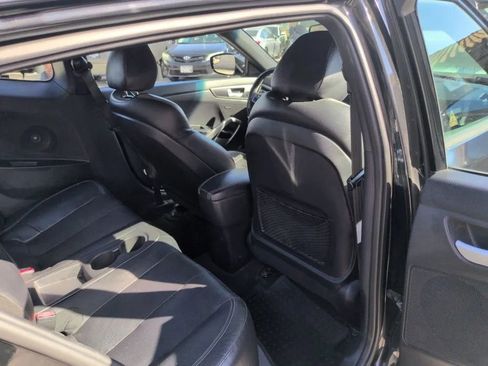 Used 2016 Hyundai Veloster Turbo w/ Option Group 04 image 14