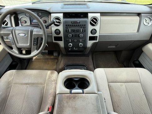 Used 2010 Ford F150 XLT image 16