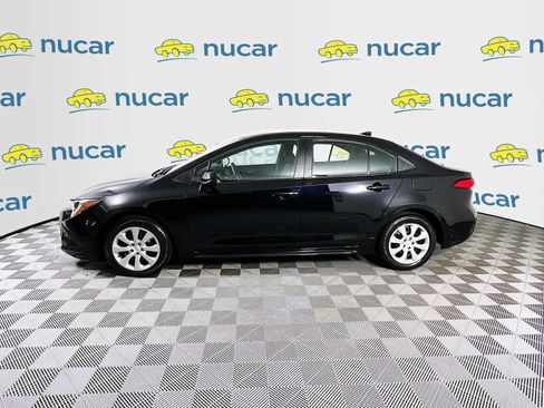 Used 2024 Toyota Corolla LE image 4