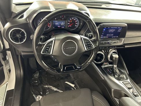 Used 2023 Chevrolet Camaro LT image 22