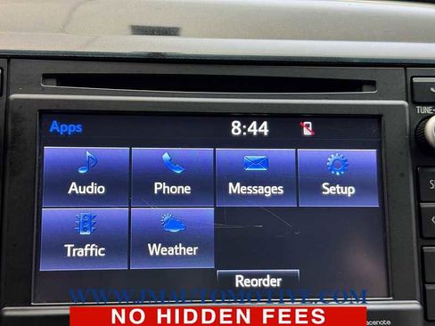 Used 2015 Toyota Tacoma w/ SR5 Package image 23