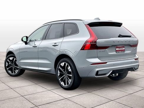 New 2026 Volvo XC60 B5 Plus w/ Climate Package AWD/4WD image 3