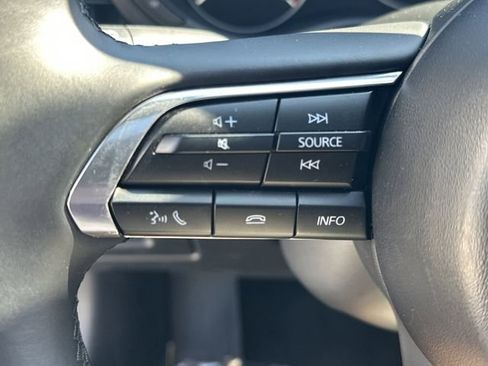 Used 2024 MAZDA MAZDA3 s image 22